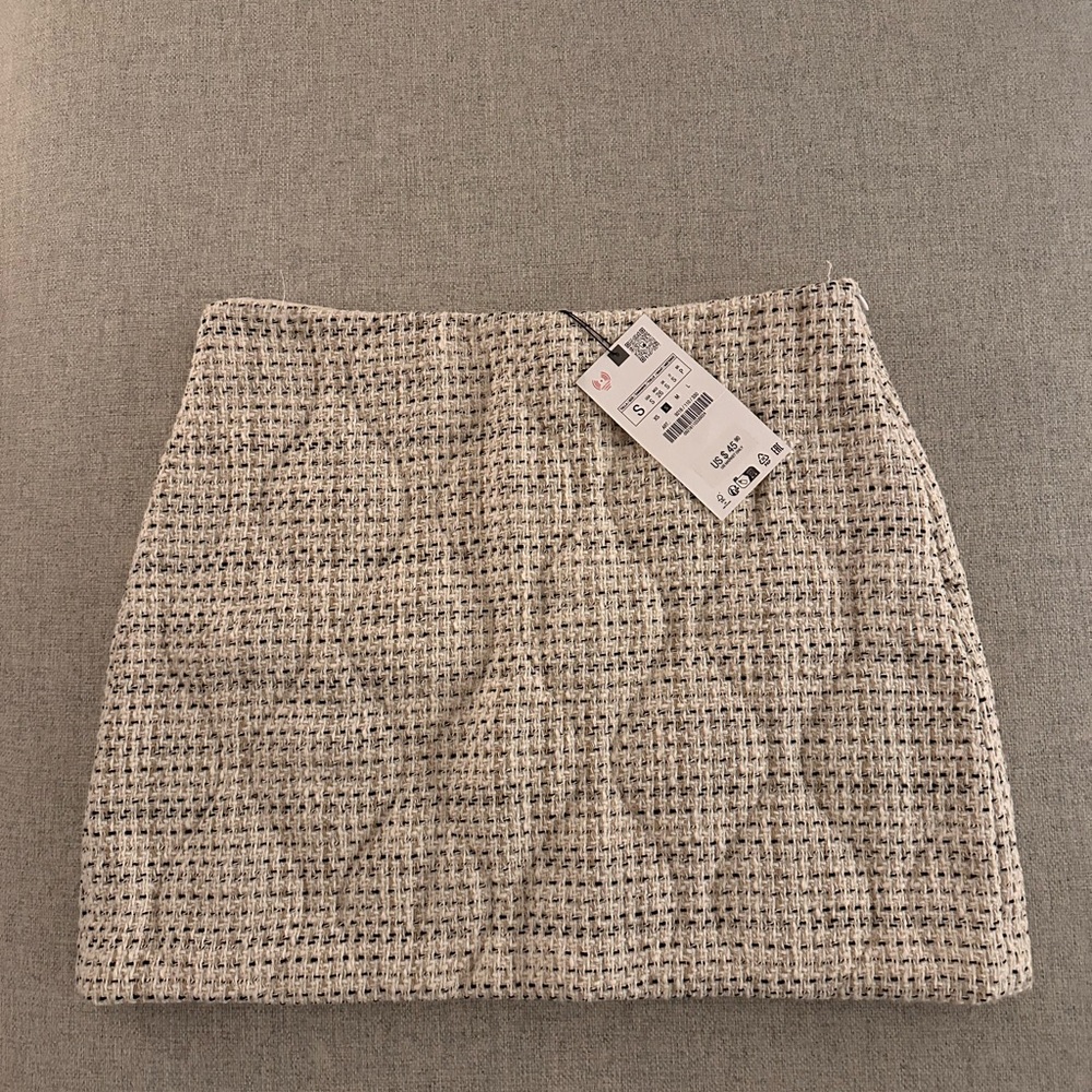 Zara Quilted Textured Skirt